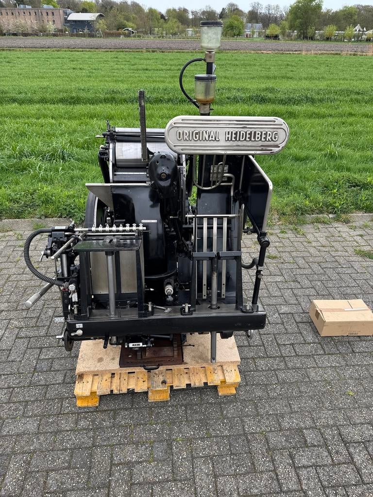 Heidelberg degel model T, Ophalen, Gebruikt, Materiaal