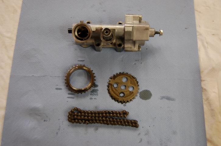 oliepomp gsxr 600 750 k6 k7 gsx gsxr600 olie pomp, Motoren, Ophalen of Verzenden, Niet ingevuld, Niet ingevuld, Niet ingevuld