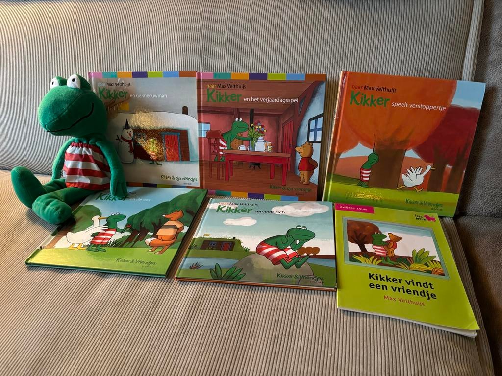 Kikker en zijn vriendjes - 6 boekjes + knuffel, Fictie algemeen, Jongen of Meisje, Ophalen of Verzenden, Zo goed als nieuw
