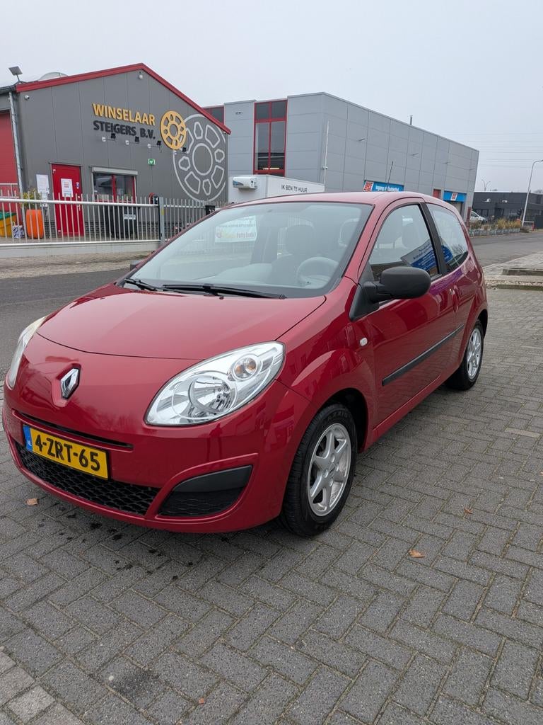 Renault Twingo 1.2 Authentique, Voorwielaandrijving, 31 €/maand, Grijs, Particulier