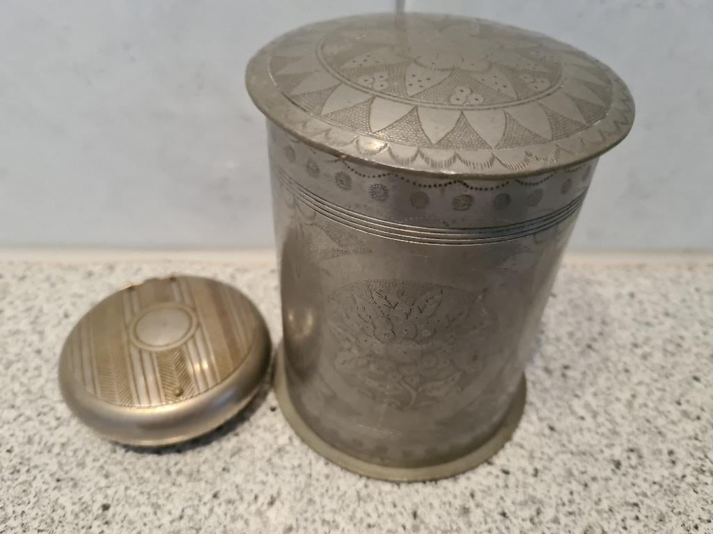 Tabakspot (ttin) en tabakspotje, Ophalen of Verzenden