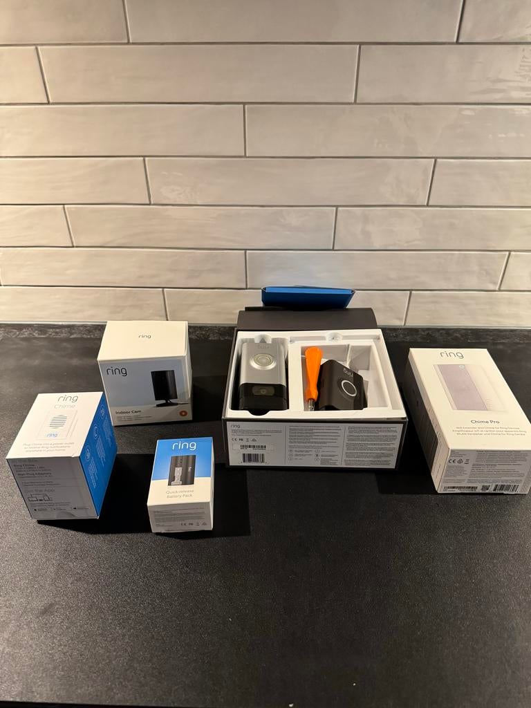 Ring Indoor Cam 1080p HD Video, Ophalen, Zo goed als nieuw, Binnencamera