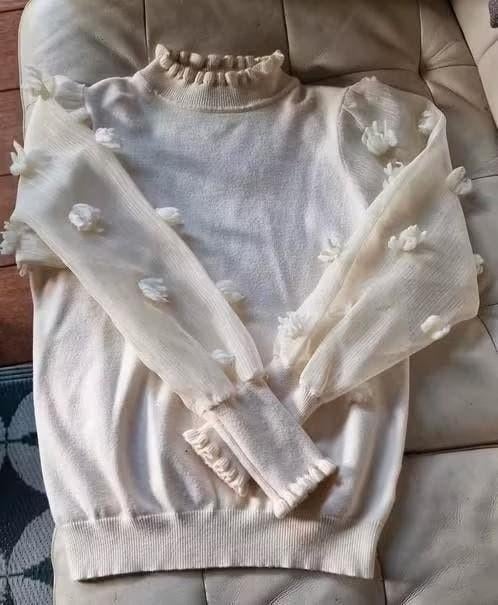 Creme Bisou’s Project koltrui met bloemen maat 38, Ophalen of Verzenden, Zo goed als nieuw, Maat 38/40 (M), Beige