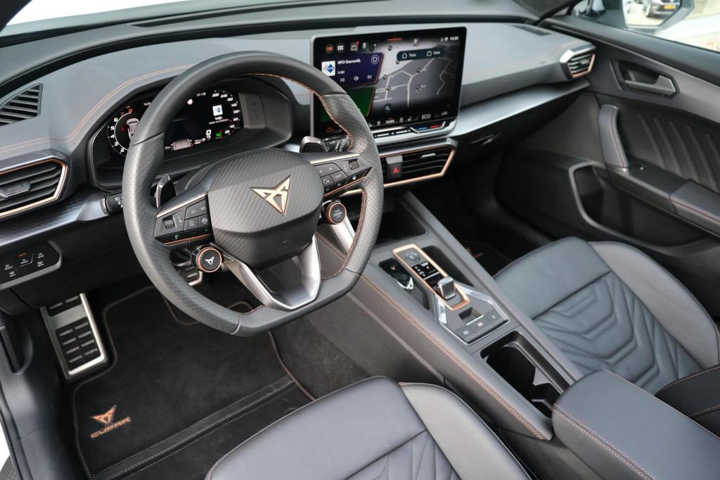 CUPRA Formentor 1.5 TSI e-Hybrid VZ 272PK Pano Vol Leder Sch, Zwart, 4 cilinders, Formentor, 250 km/l