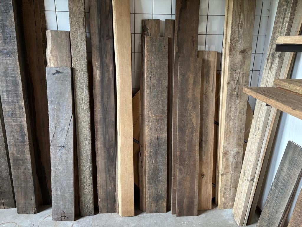 Stoere wandplanken van gebruikt hout + metalen dragers, Tuin en Terras, Ophalen