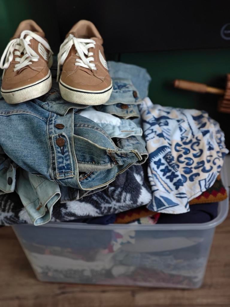 Kleding bundel:13kg 29 items, Ophalen of Verzenden, Gedragen, Levi's, Vans, Armani