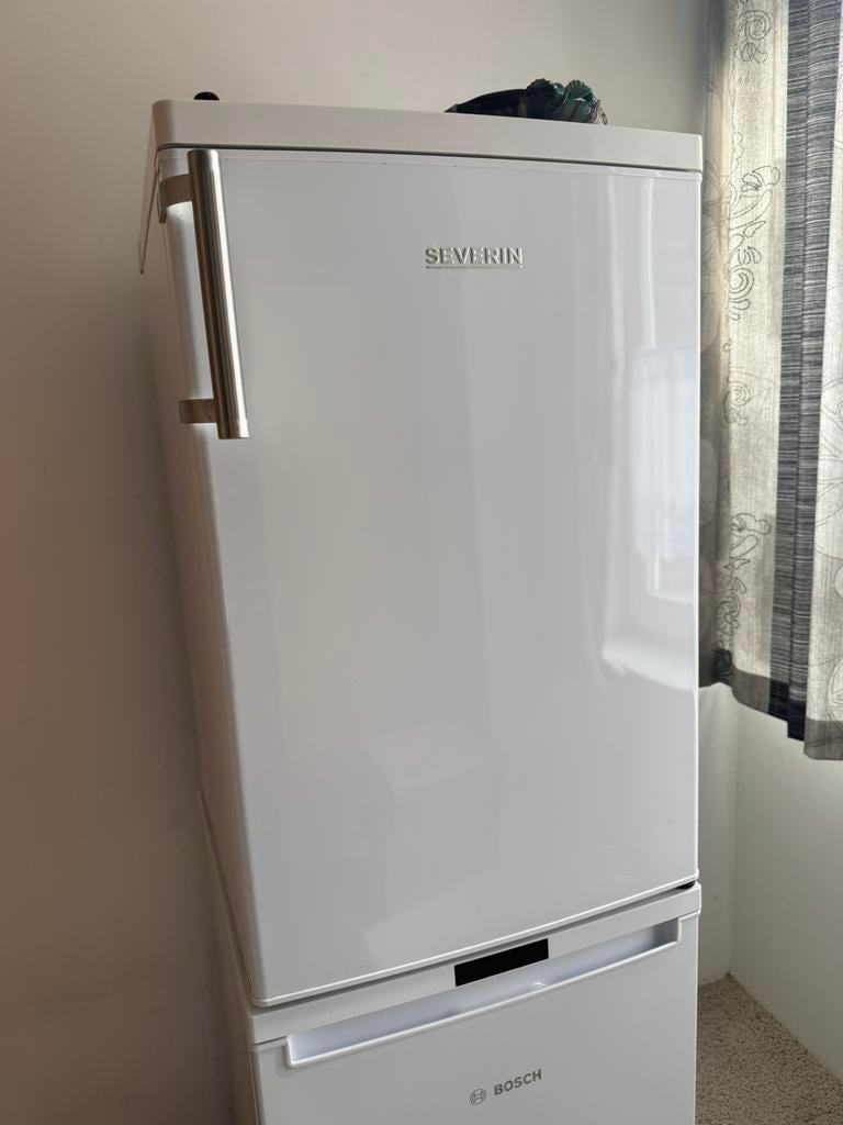 Severin koelkast, Witgoed en Apparatuur, Koelkasten en IJskasten, Minder dan 75 liter, Ophalen of Verzenden, Zo goed als nieuw