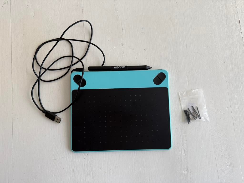 Wacom Intuos Draw CTL-490 tekentablet, Computers en Software, Tekentablets, Ophalen of Verzenden, Gebruikt, Bedraad