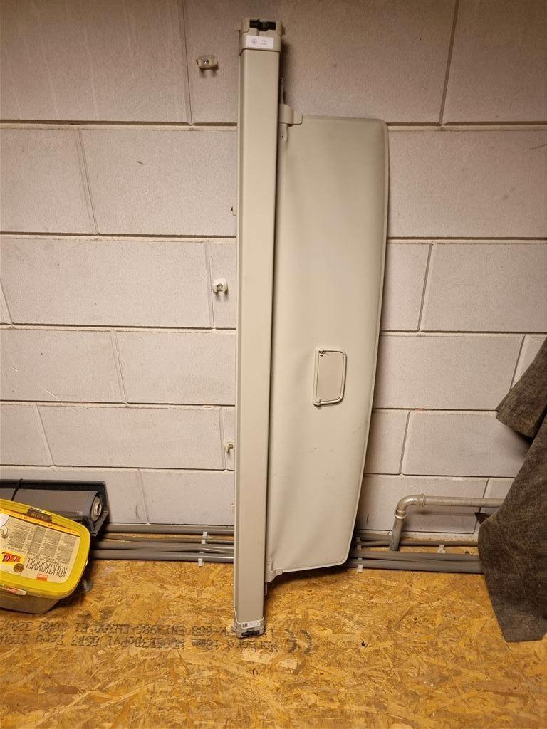 Originele Volvo V90/V90CC hoedenplank bagagerolhoes dekzeil, Auto diversen, Auto-accessoires, Ophalen of Verzenden, Gebruikt