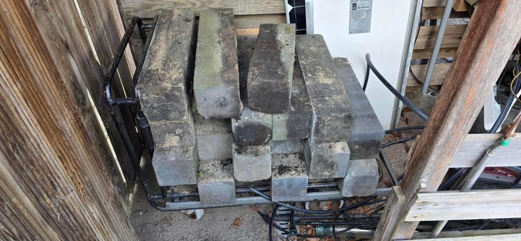 Betonblok stapelstenen 15x15x60, Ophalen, Gebruikt, Overige materialen