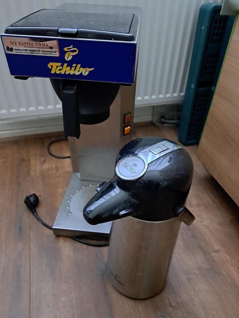 Koffiemachine met 2 pompkannen - snelfilter, goede staat, Ophalen, Koffiemachine