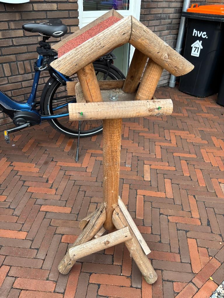 Vogelvoederhuisje, Ophalen, Zo goed als nieuw