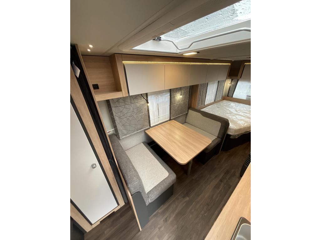 Knaus Sport 540 FDK STAPELBED-NIEUW MODEL, Overige typen, Bedrijf, Treinzit, Schokbreker