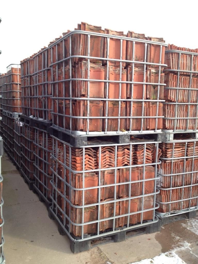 7000 stuks vh rood dakpan van Hulst Harlingen 35x25,5cm., Ophalen, Overige materialen, Gebruikt, Overige typen