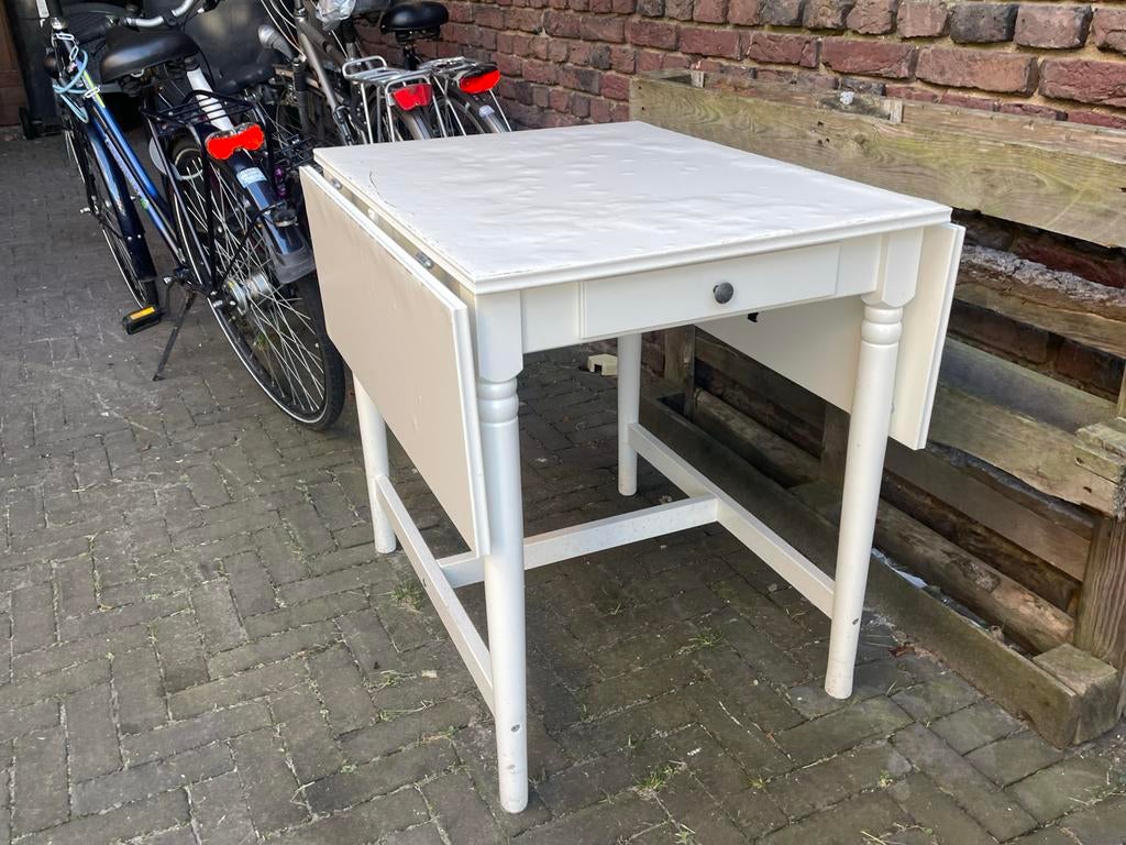 Witte klaptafel met lade, Huis en Inrichting, Tafels | Eettafels, Gebruikt, 100 tot 150 cm, Vier personen, Rechthoekig