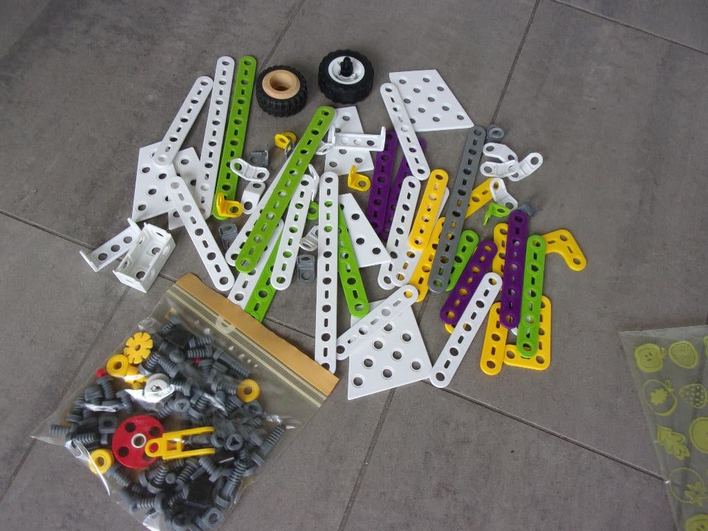 MECCANO kunststof, leuke partij, Ophalen of Verzenden, Zo goed als nieuw, Bouwen