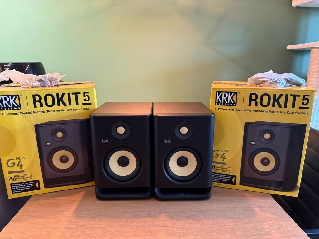 KRK ROKIT 5 studiomonitoren, Zo goed als nieuw, 120 watt of meer, Front, Rear of Stereo speakers, Ophalen
