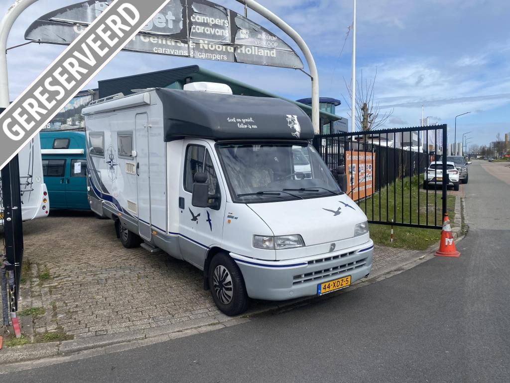 Dethleffs Globetrotter Frans bed Airco dinette, Koelkast, Ringverwarming, Treinzit, Bedrijf