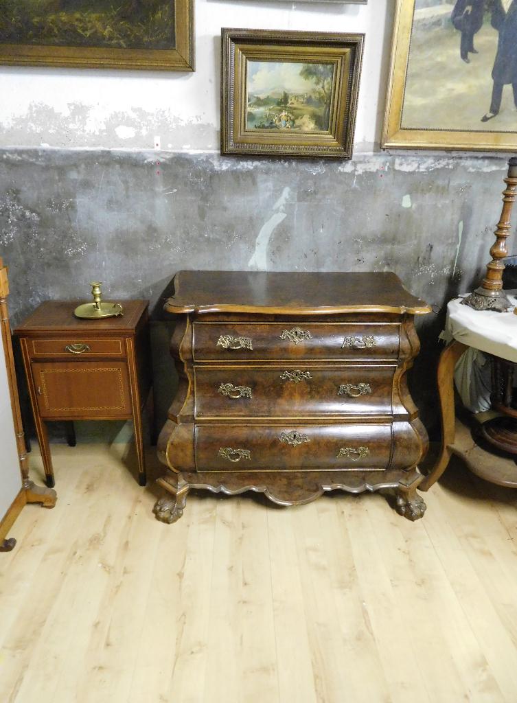 barok commode, Ophalen