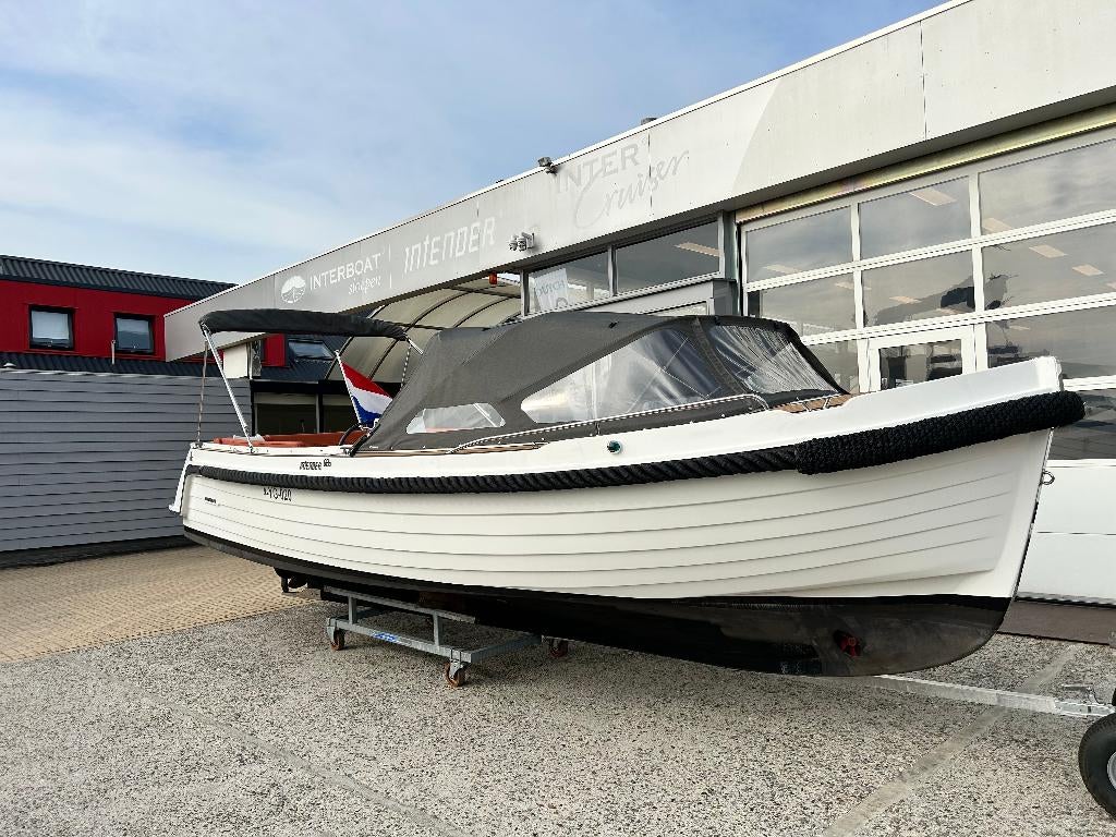 Intender 820 75 pk (2023), Binnenboordmotor, 6 meter of meer, Diesel, Zo goed als nieuw