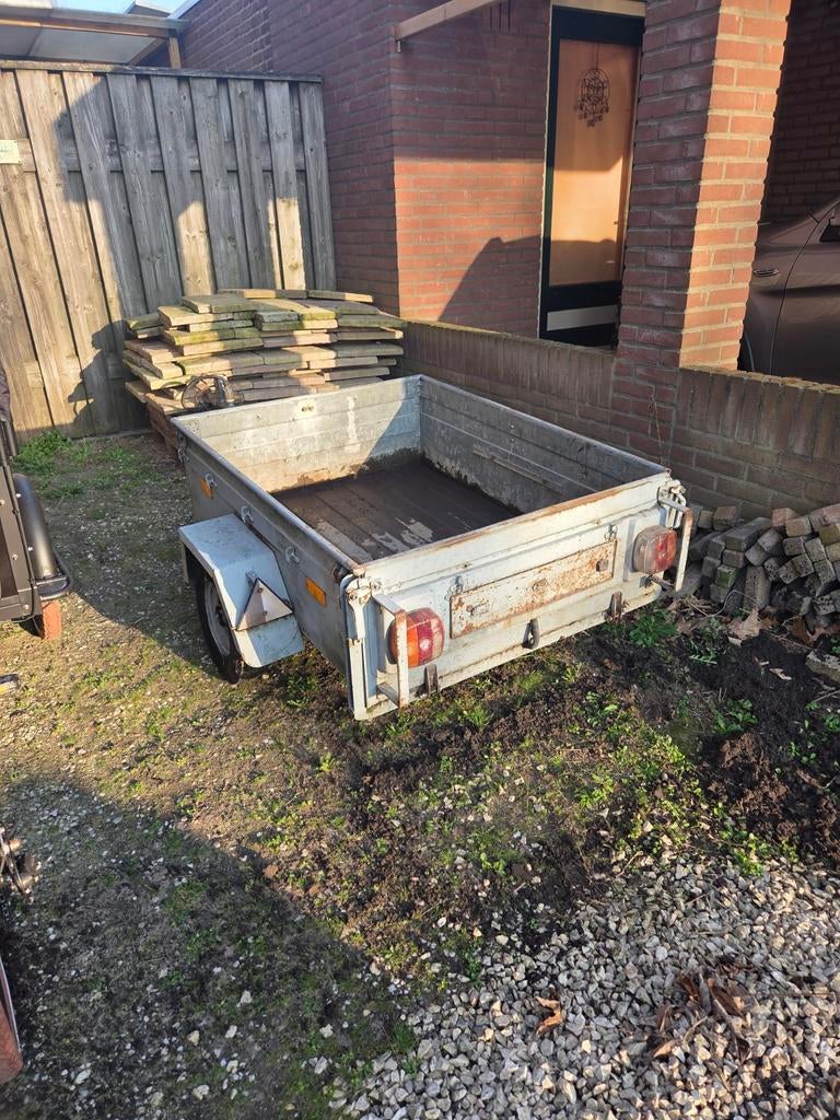 Oude, robuuste aanhanger - Zeer dik staal, Auto diversen, Aanhangers en Bagagewagens, Ophalen, Gebruikt
