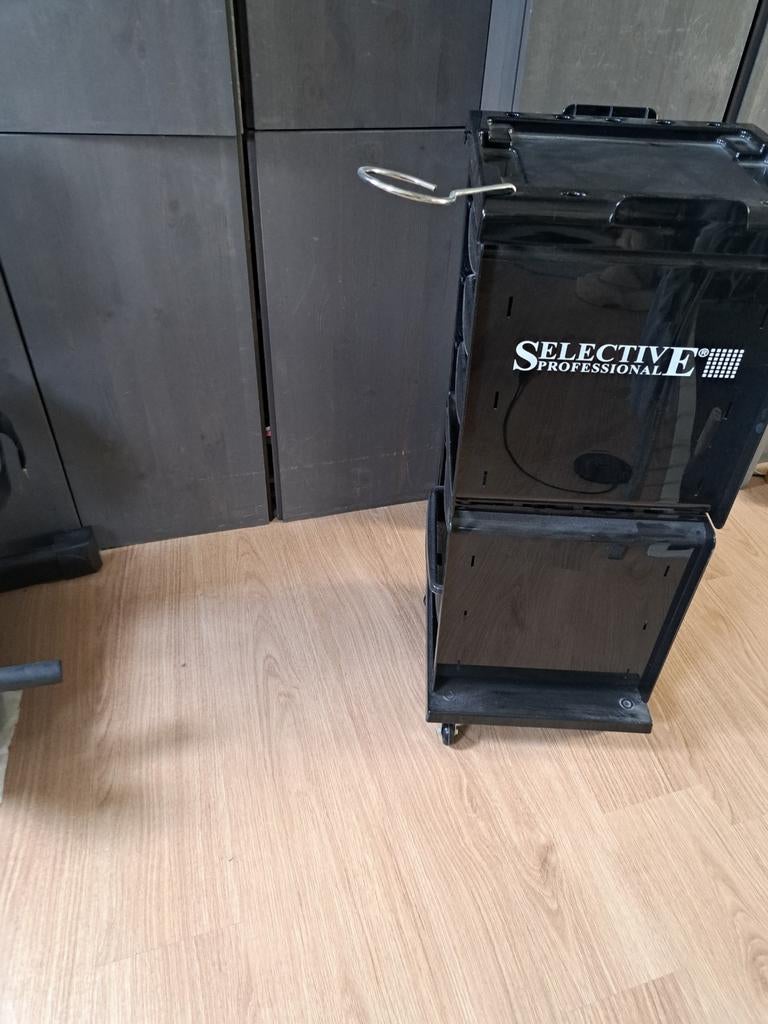 Kapperstrolley nieuw, Huis en Inrichting, Ophalen, Nieuw, Cd's