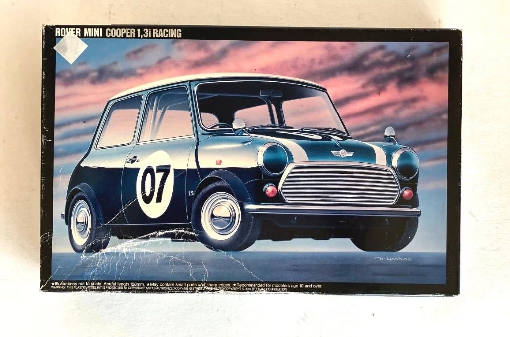 MINI Cooper 1.3i racing bouwdoos Fujimi schaal 1:24., Hobby en Vrije tijd, Modelbouw | Auto's en Voertuigen, Fujimi, Auto, Groter dan 1:32