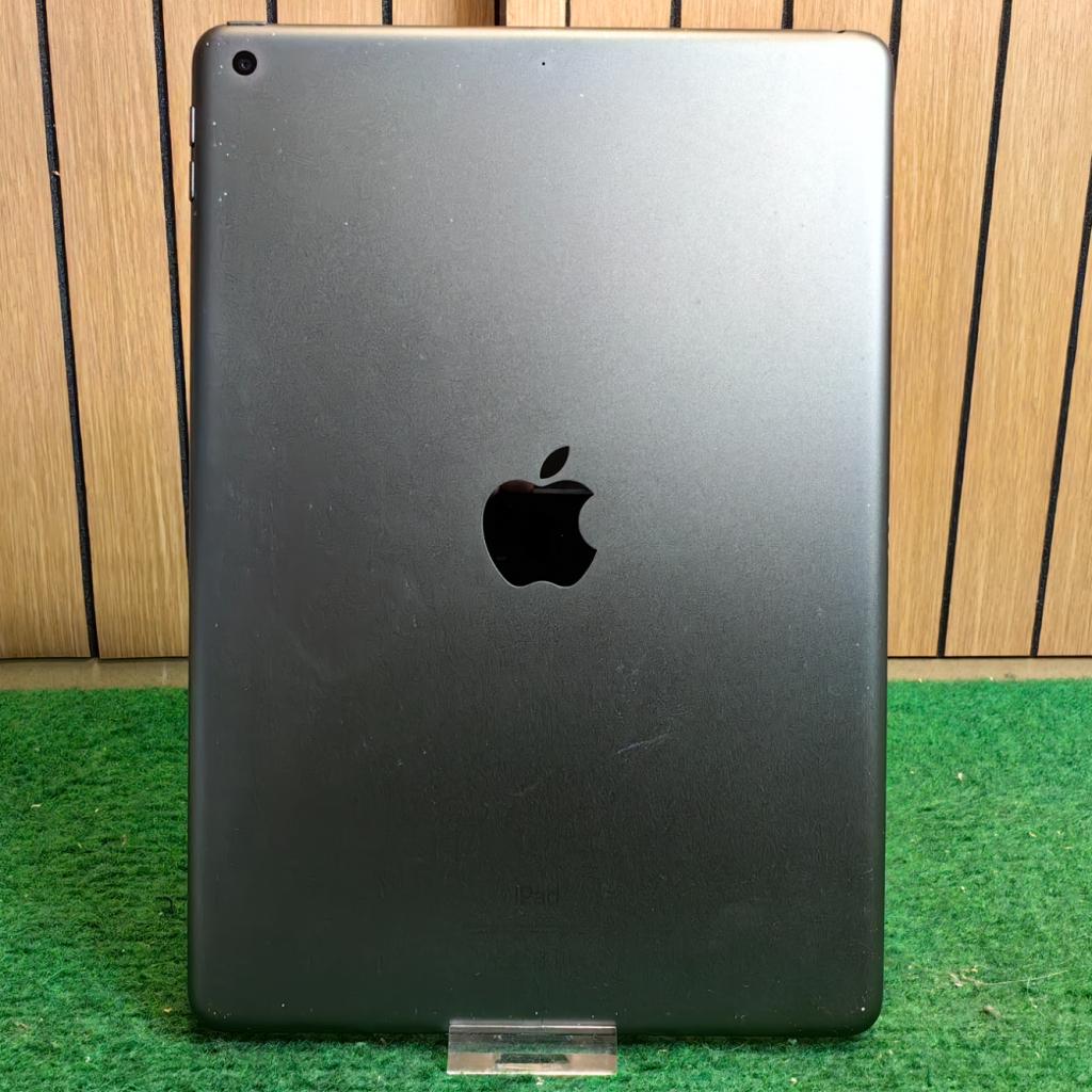 Apple iPad 7 | 32 GB | Wifi, Apple, Zo goed als nieuw, Support@apple.com, One Apple Park Way
Cupertino, CA 95014
United States