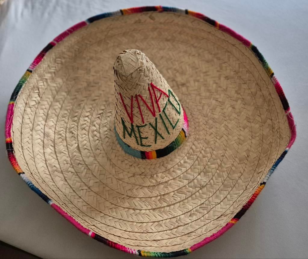 Een echte sombrero, Ophalen, Carnaval