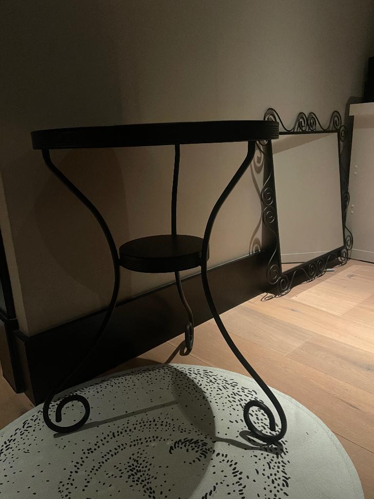 Tafeltje zwart met krullen IKEA, Ophalen, Gebruikt, Tafel(s)