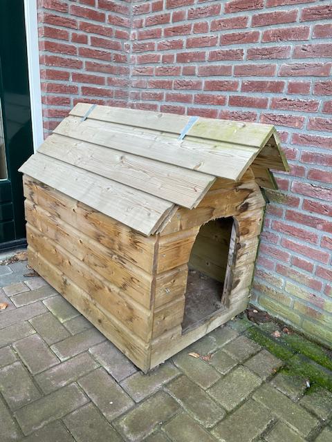 Hondenhok voor buiten, Ophalen, 65 tot 100 cm, Hondenhok, Zo goed als nieuw