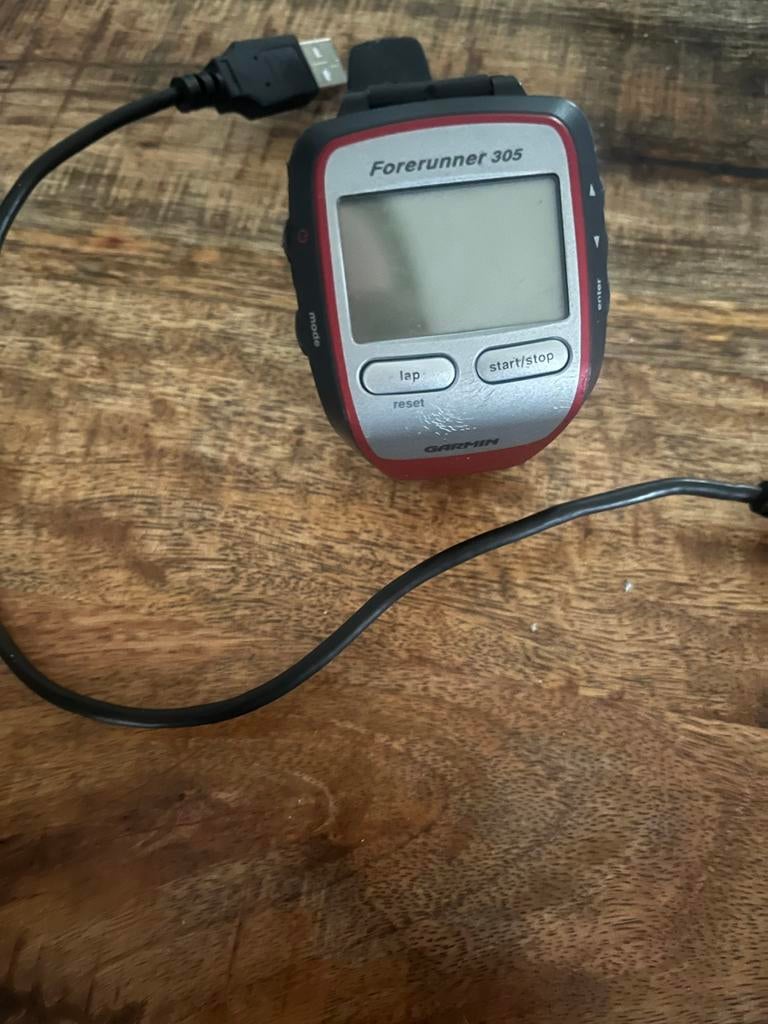 Garmin Forerunner 305 Hartslagmeter + Lader, Ophalen of Verzenden, Gebruikt, Garmin, Waterdicht