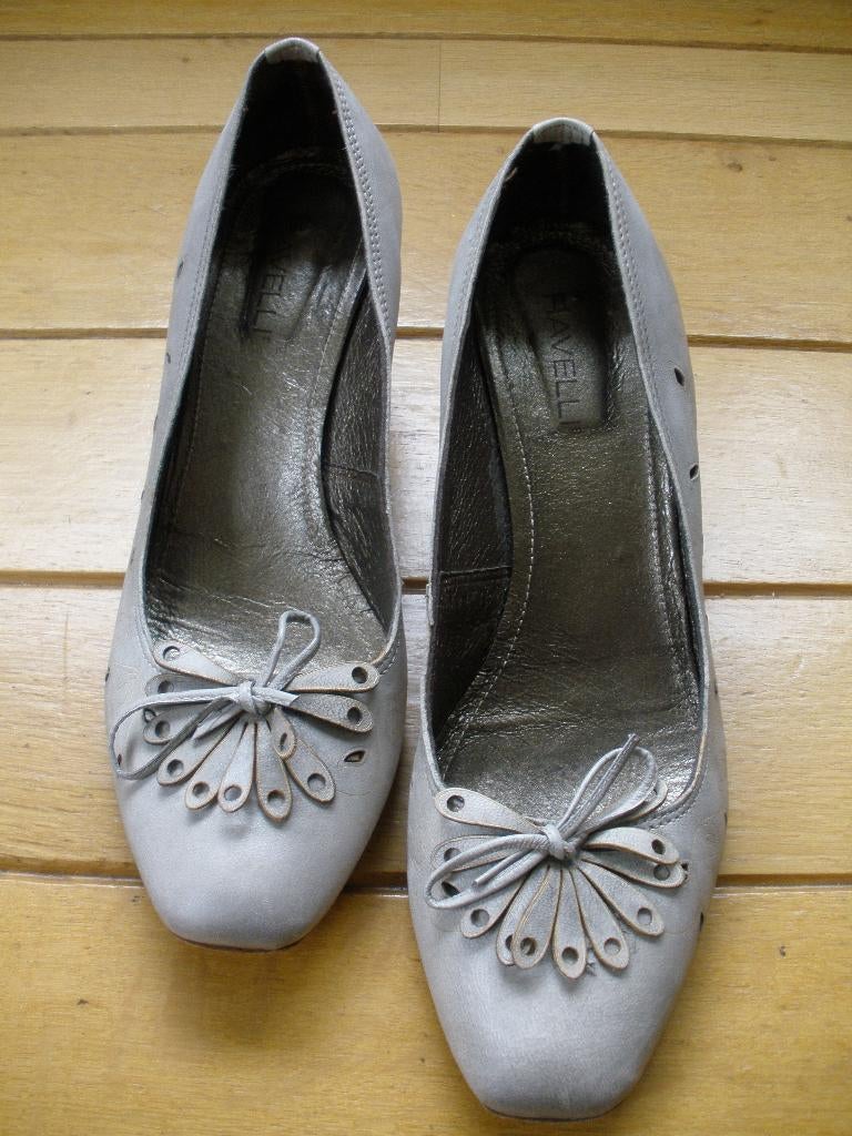 RAVELLI pumps grijs maat 42, Kleding | Dames, Schoenen, Ravelli, Ophalen of Verzenden, Zo goed als nieuw, Grijs