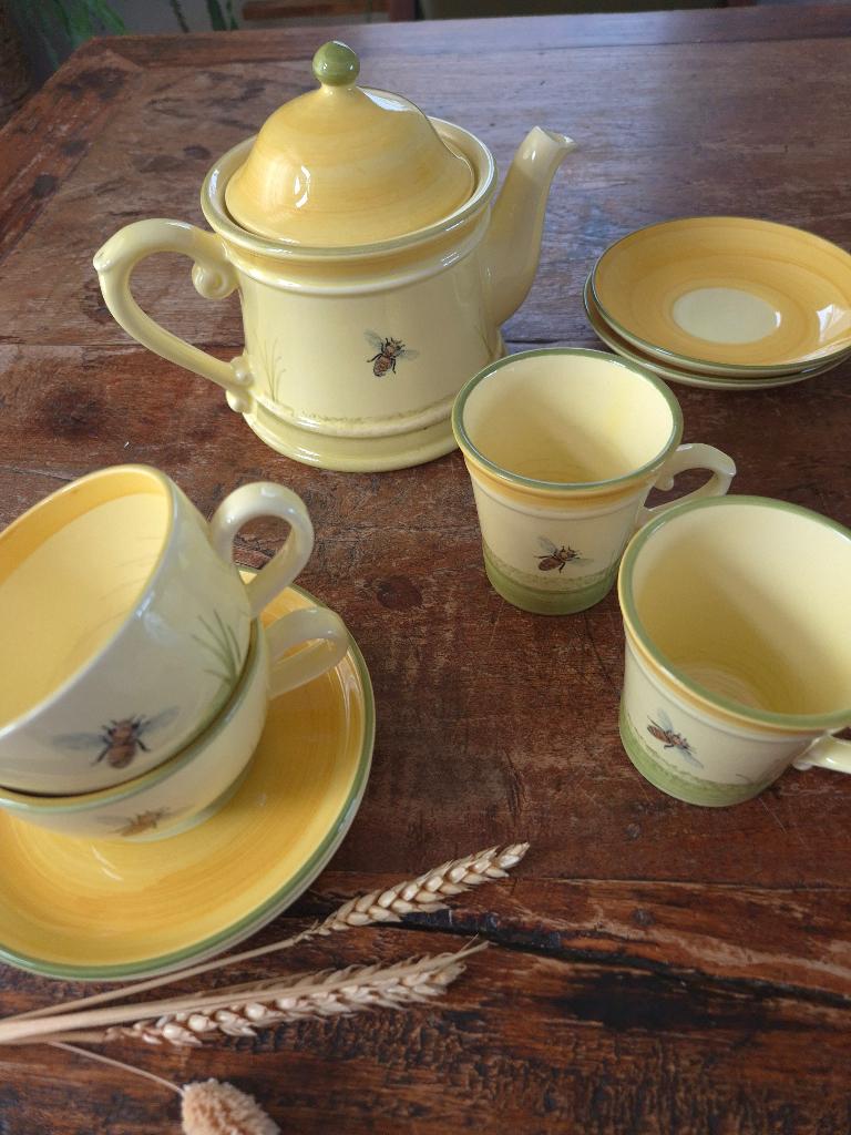 Vintage koffie- en thee set van Zeller met bijtjes, Ophalen of Verzenden