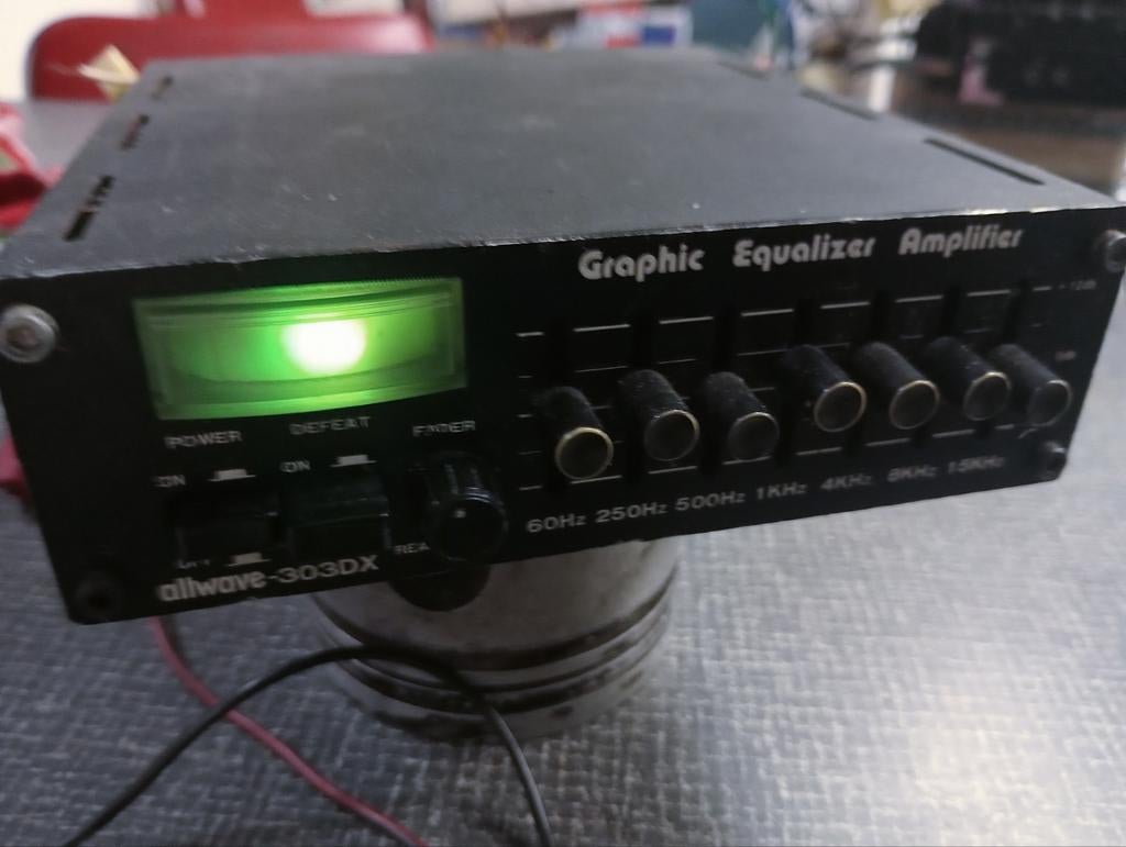 Equalizer booster Allwave 303DX

Jaren 80, youngtimer, Ophalen of Verzenden, Nb, Nb, Allwave