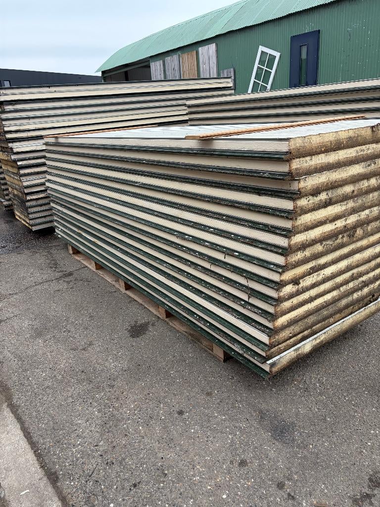 Sandwichpanelen - geïsoleerde panelen - wandplaten ( 204 ), Ophalen, Gebruikt, Nnb, Nnb