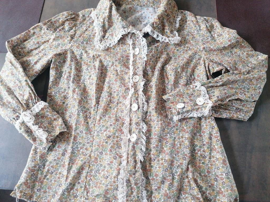 Retro vintage bloemen blouse kanten details 70er zgan  M, Maat 38/40 (M), Carnaval, Ophalen of Verzenden, Zo goed als nieuw