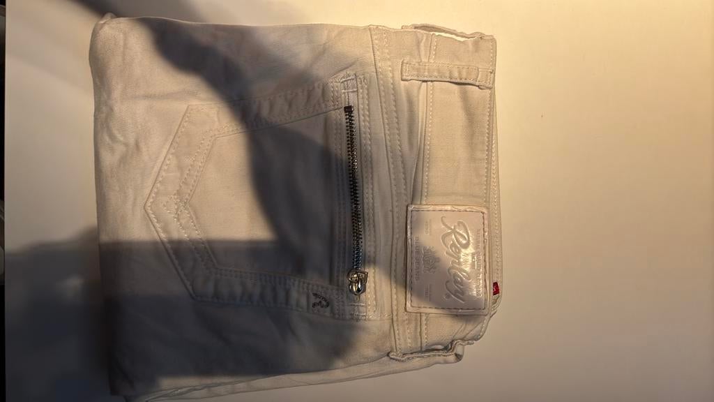 (REPLAY) (ORIGINSLS ) ( NEW) (JEANS ) (30/32) (NU) (€25,00), Wit, Nieuw, Ophalen of Verzenden, Maat 36 (S)