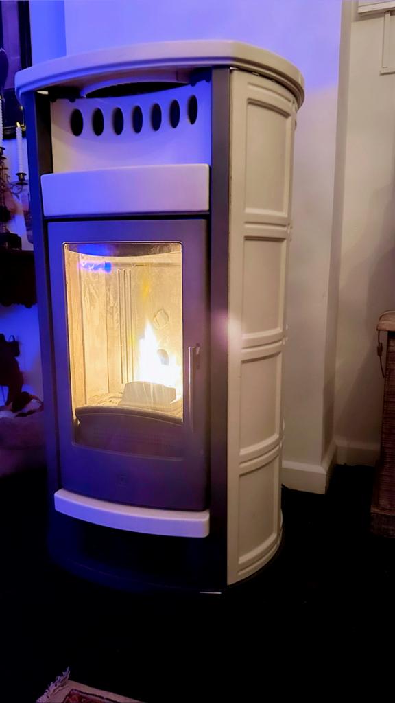 Pelletkachel🔥Piazzetta P 961🔥in prijs verlaagd, Ophalen of Verzenden, Zo goed als nieuw, Overige brandstoffen, Pelletkachel