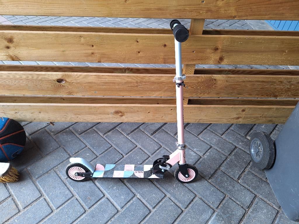 Mooie Nils Step Extreme inklapbaar step meisjes, Fietsen en Brommers, Steps, Ophalen of Verzenden, Zo goed als nieuw, Gewone step