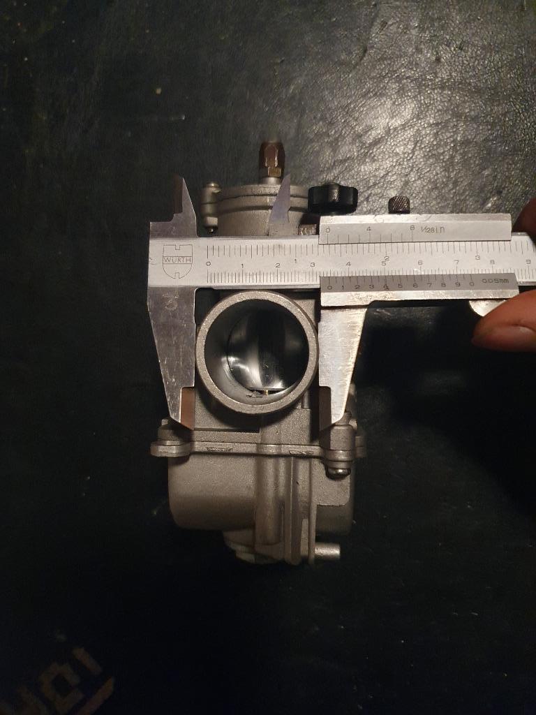 28MM Carburateur Polini / Stage6 Vlakschuif AM6 Rieju, Ophalen of Verzenden, Gebruikt, Carburateur, Yamaha