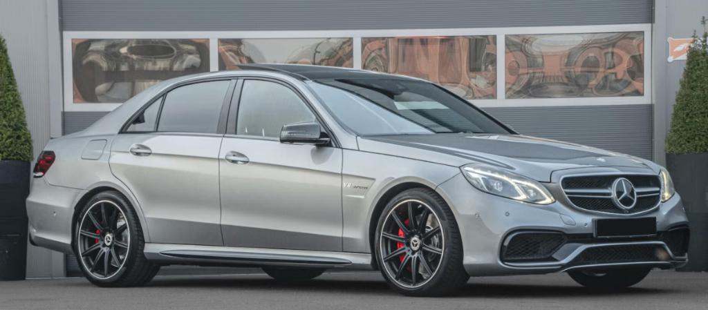 Originele 19 inch Mercedes AMG velgen E-klasse W212 E63, 19 inch, Gebruikt, 255 mm, Banden en Velgen