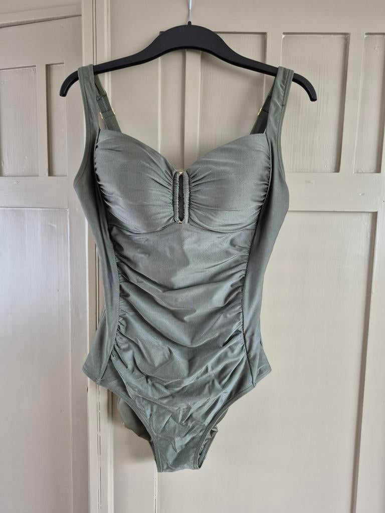 Livera badpak maat 44, Ophalen of Verzenden