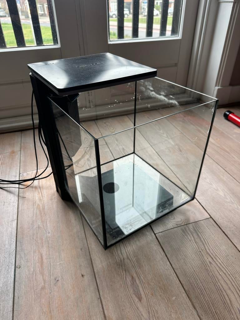 Superfish aquarium QubiQ 30 pro met heel veel toebehoren!, Ophalen, Gebruikt, Leeg aquarium