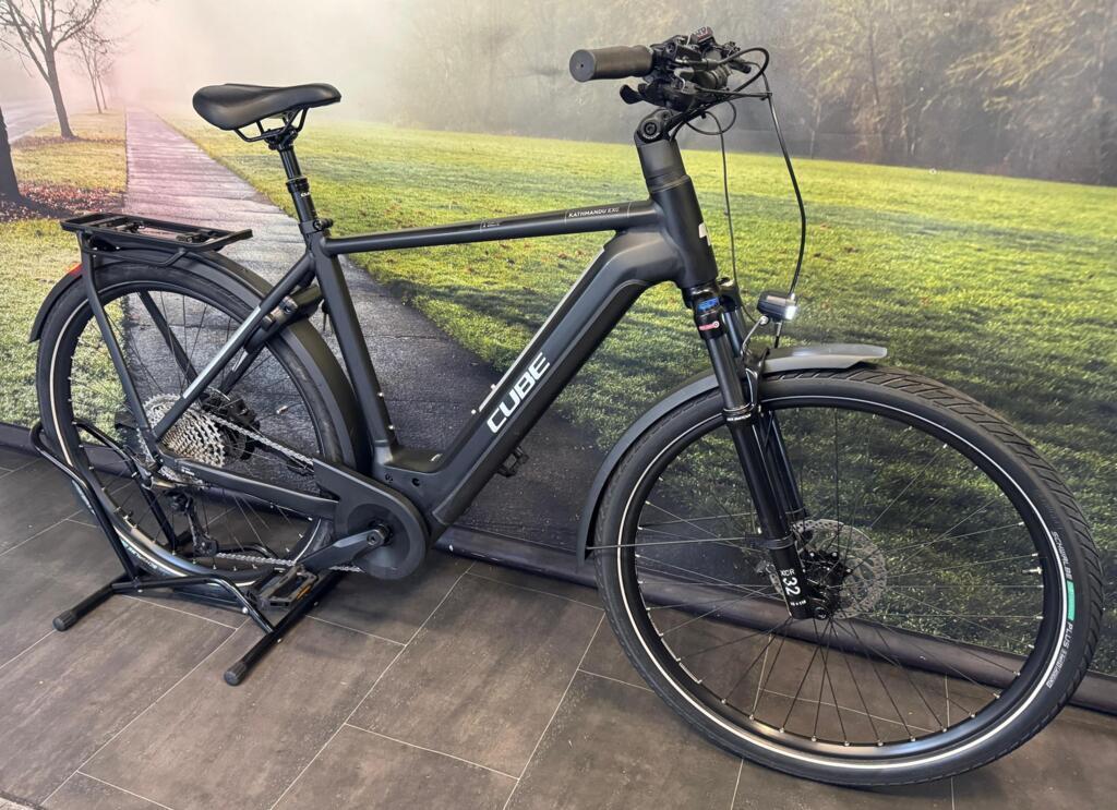 Cube Kathmandu Bosch – Electrische Herenfiets - 625WH Accu, Fietsen en Brommers, Overige merken, Ophalen of Verzenden, Zo goed als nieuw