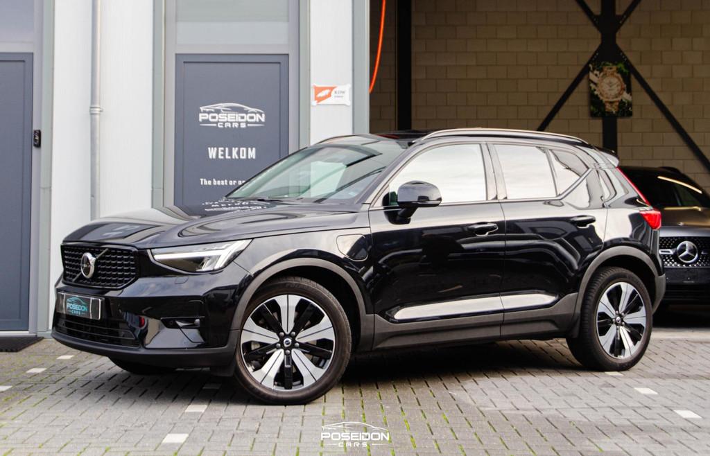 Volvo XC40 1.5 T4 Recharge Inscription ORIG NL | NAP | PANOR, 129 pk, Zwart, Bedrijf, Hybride Elektrisch/Benzine