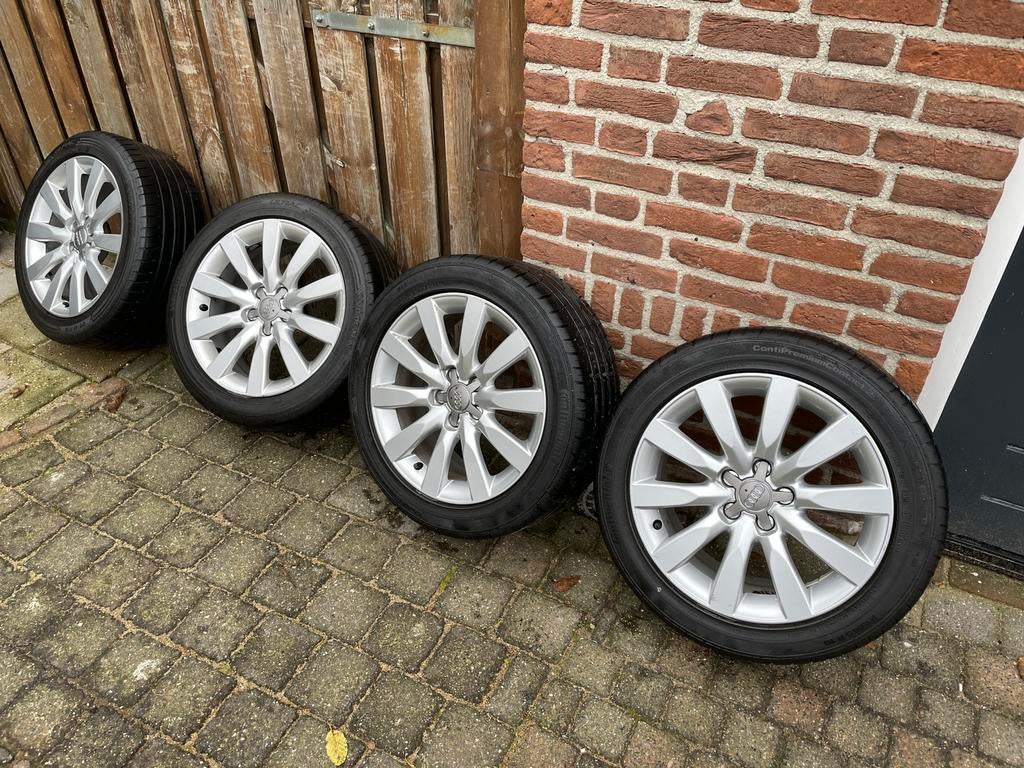 Audi A1 16inch velgen 5x100 met zomerbanden vredestein/conti, Ophalen, 215 mm, 16 inch, Banden en Velgen