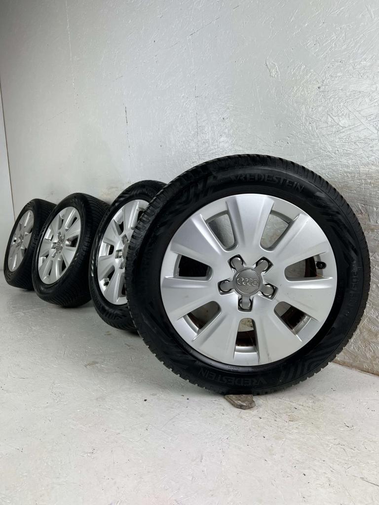 Originele Audi A3 Caddy golf velgen 16" 5x112 all-season set