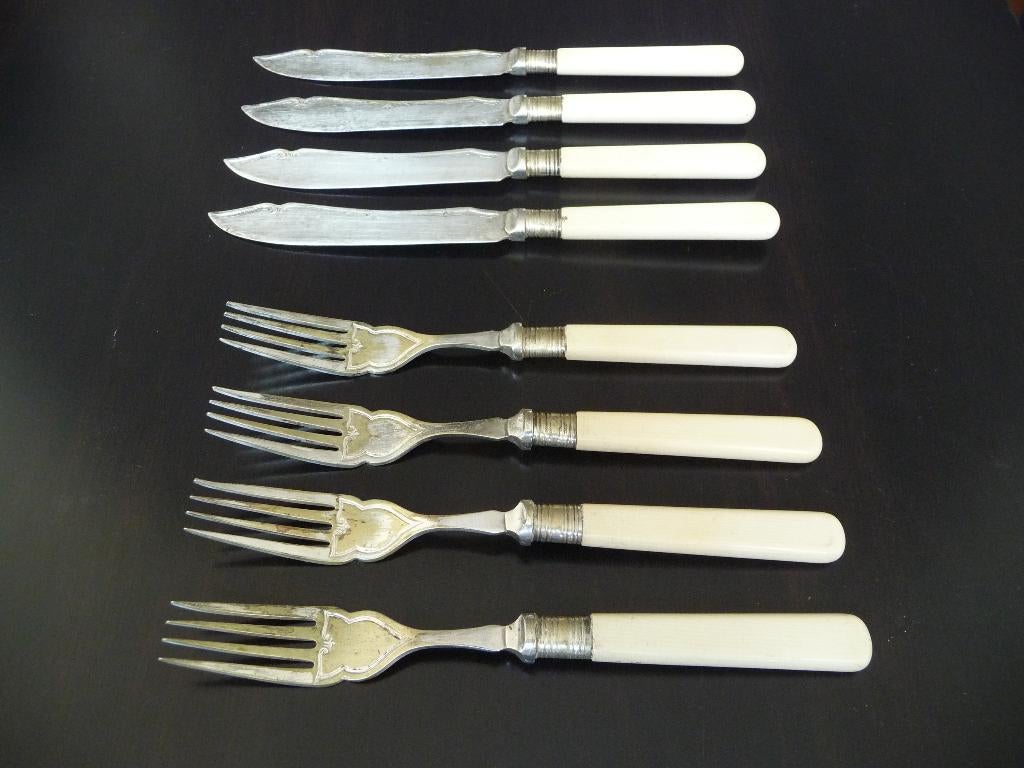 Engels EPNS verzilverd 4 persoons visbestek met benen heften, Antiek en Kunst, Antiek | Bestek, Ophalen of Verzenden