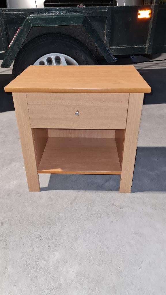 Nachtkastjes, Huis en Inrichting, Ophalen of Verzenden, Zo goed als nieuw, Minder dan 45 cm, 55 tot 70 cm